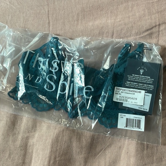 Thistle and Spire lace bra - Picture 9 of 9